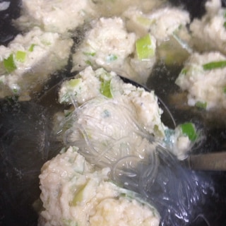 鶏団子と春雨のスープ